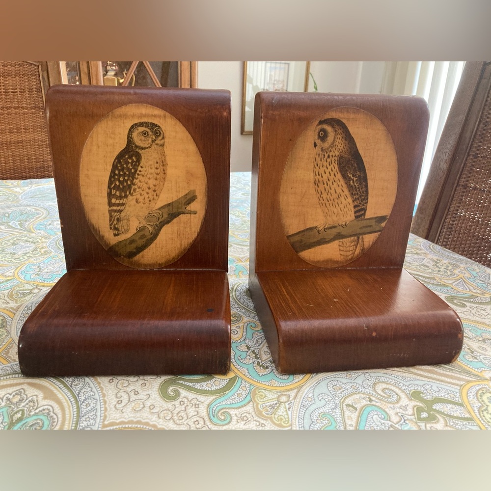 Wooden Owl Bookends in Brown - Set of 2